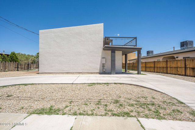1118 N Campo Street, Las Cruces, NM 88001