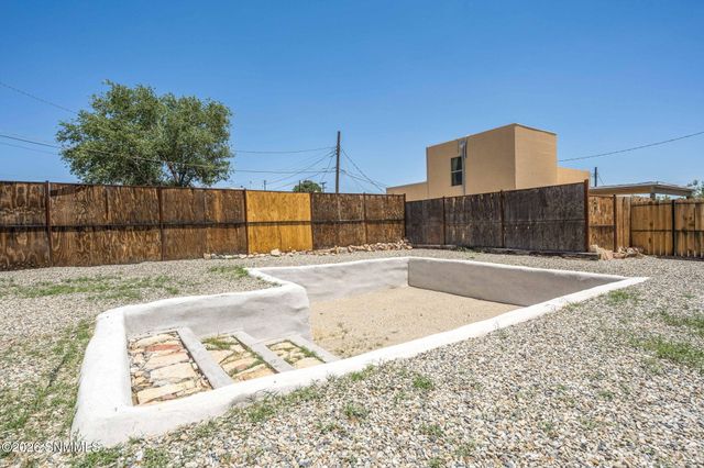 1118 N Campo Street, Las Cruces, NM 88001