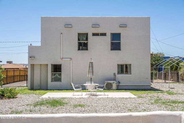 1118 N Campo Street, Las Cruces, NM 88001