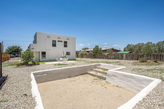 1118 N Campo Street, Las Cruces, NM 88001