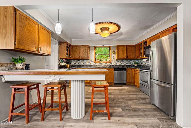 2136 Daisy Trail, Pigeon Forge, TN 37863