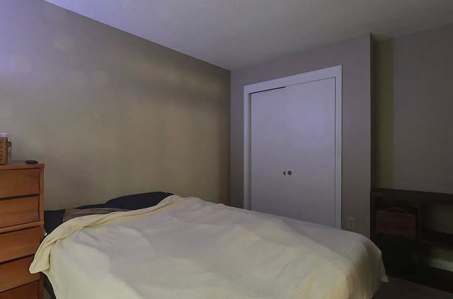 106 Eastern Ave Apt 102, Manchester, NH 03104