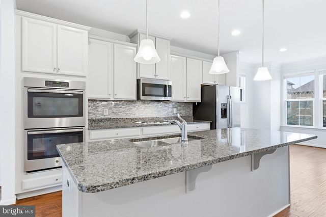 43377 SOUTHLAND ST, Ashburn, VA 20148