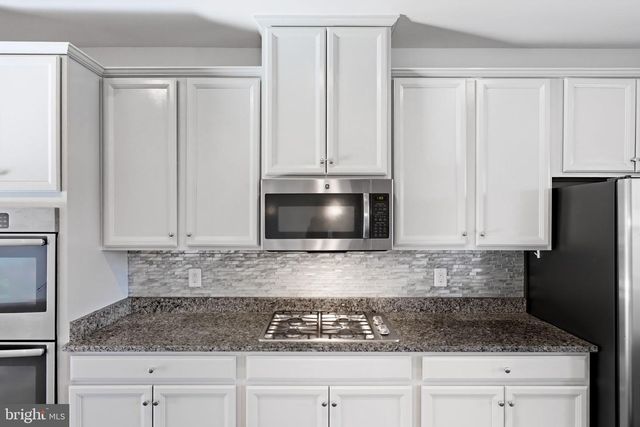 43377 SOUTHLAND ST, Ashburn, VA 20148