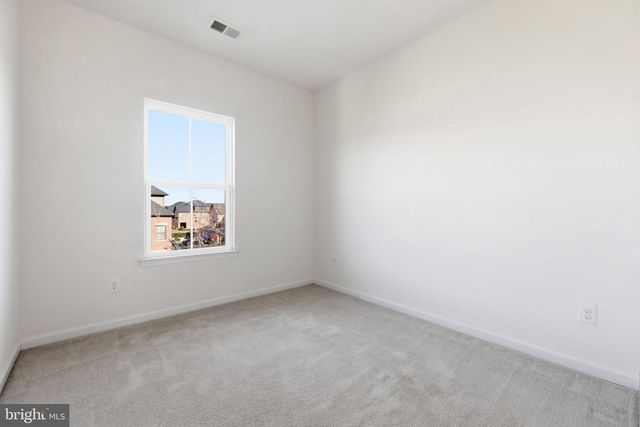 43377 SOUTHLAND ST, Ashburn, VA 20148