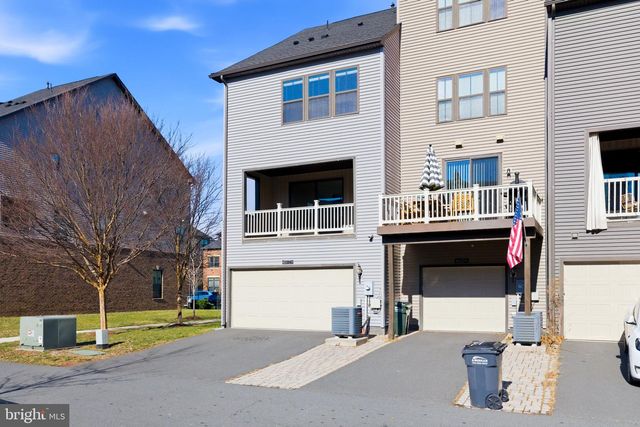 43377 SOUTHLAND ST, Ashburn, VA 20148