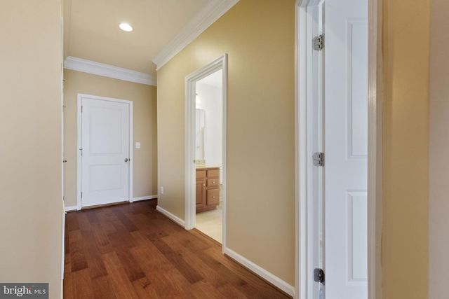 43377 SOUTHLAND ST, Ashburn, VA 20148