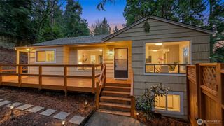 13909 4th Avenue NE, Seattle, WA 98125