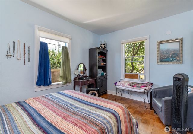 1726 Clay Street, Port Townsend, WA 98368