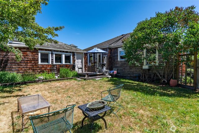 1726 Clay Street, Port Townsend, WA 98368