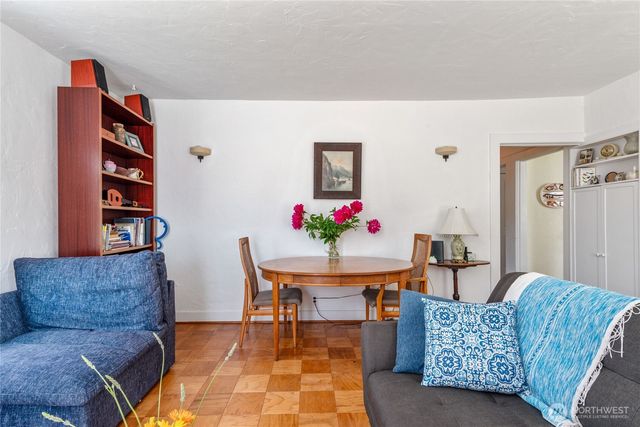 1726 Clay Street, Port Townsend, WA 98368