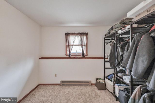 1040 W STAGECOACH RD, Lehighton, PA 18235