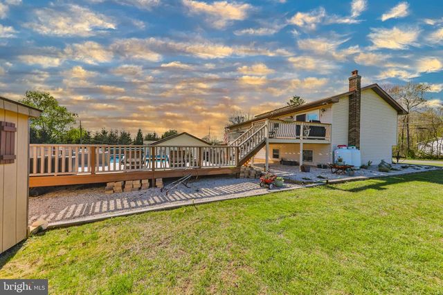 1040 W STAGECOACH RD, Lehighton, PA 18235