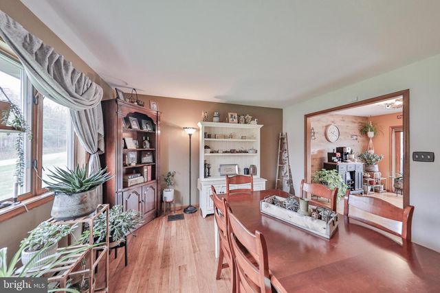 1040 W STAGECOACH RD, Lehighton, PA 18235