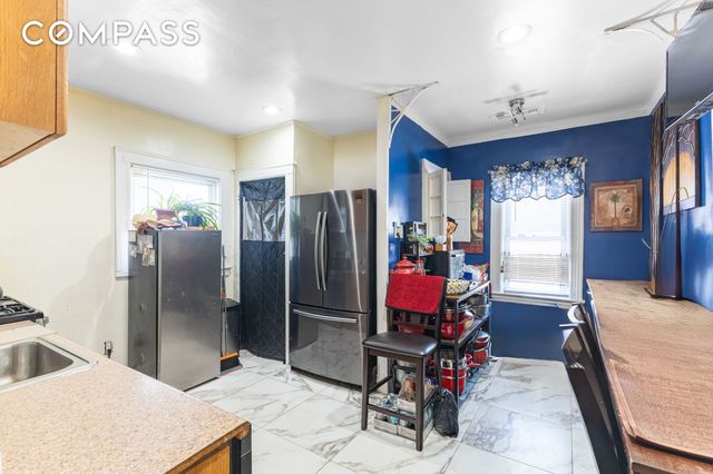 961 E 32nd Street, New York City, NY 11210