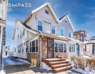 961 E 32nd Street, New York City, NY 11210