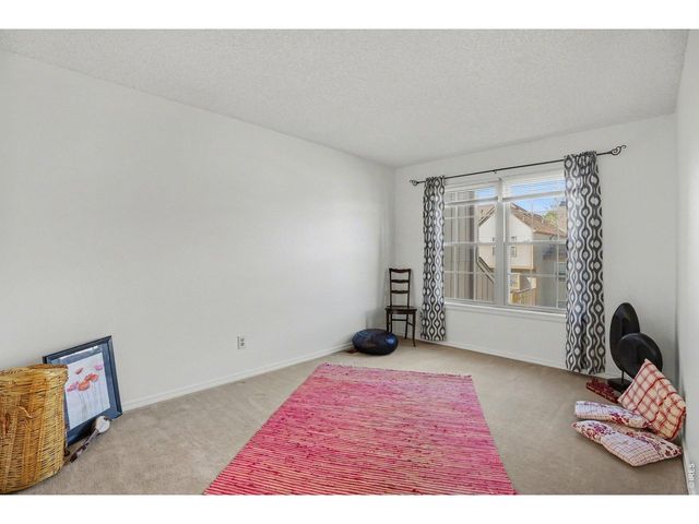 6745 Mountain Top Ln, Colorado Springs, CO 80919