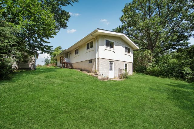 851 East Street, Bussey, IA 50044