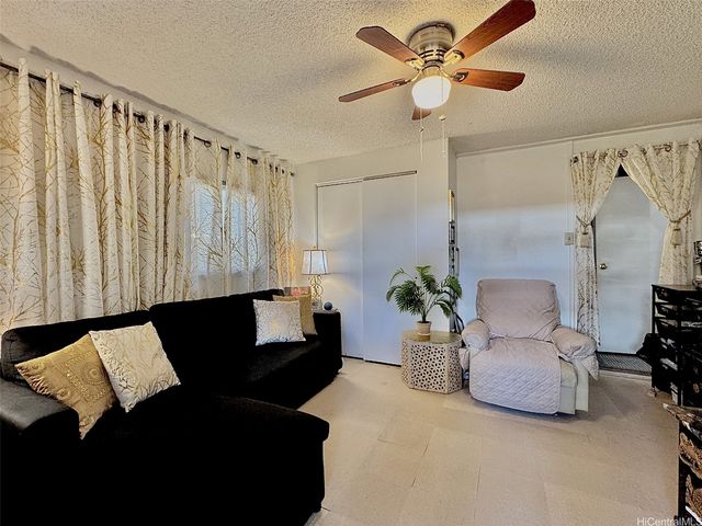 87-159 Kulaaupuni Street B, Waianae, HI 96792