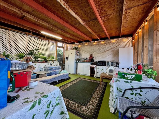 87-159 Kulaaupuni Street B, Waianae, HI 96792