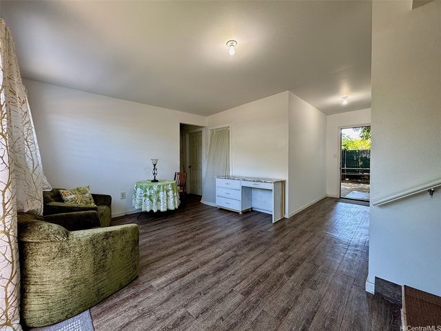 87-159 Kulaaupuni Street B, Waianae, HI 96792