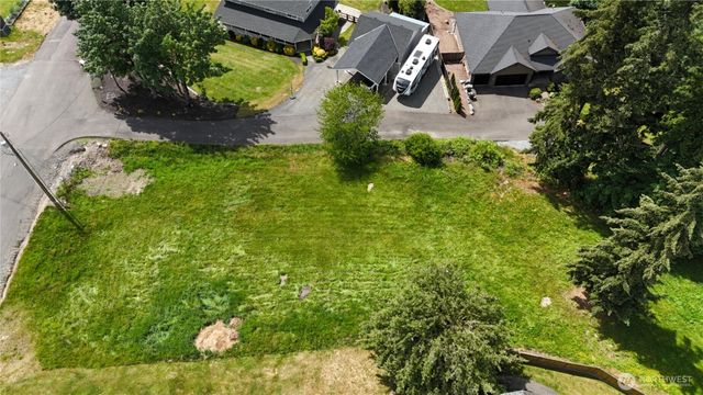 9805 31st Street E, Edgewood, WA 98371