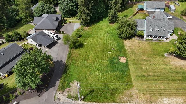 9805 31st Street E, Edgewood, WA 98371