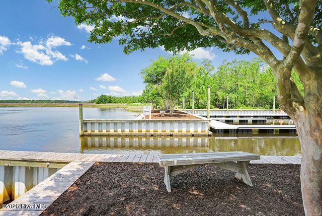 1623 Amberwood Drive SE, Bolivia, NC 28422