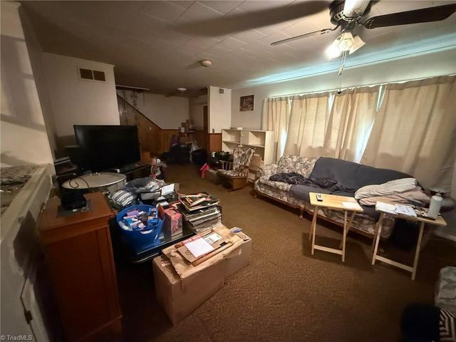 309 Berry Garden Road, Kernersville, NC 27284