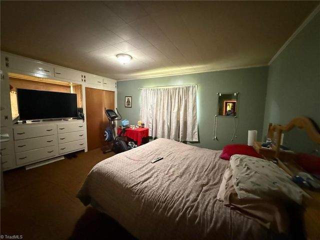309 Berry Garden Road, Kernersville, NC 27284