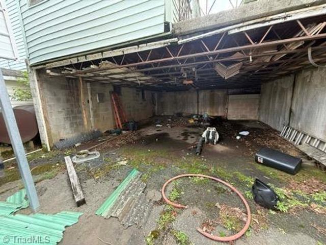 309 Berry Garden Road, Kernersville, NC 27284