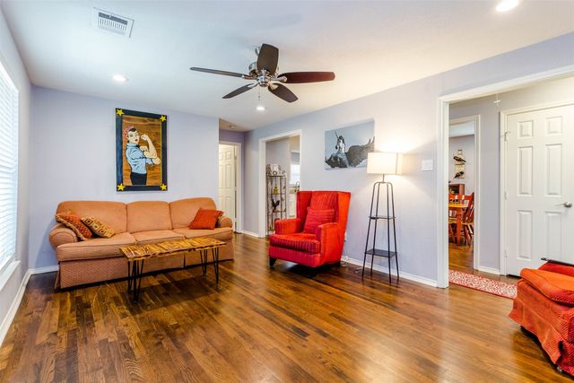 1333 S Pine Street, Grapevine, TX 76051