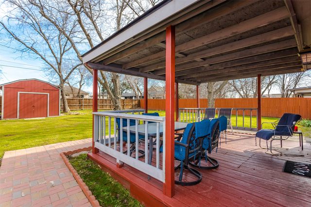 1333 S Pine Street, Grapevine, TX 76051