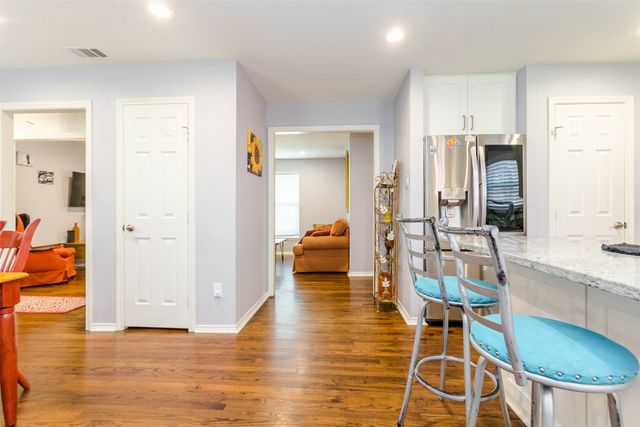 1333 S Pine Street, Grapevine, TX 76051