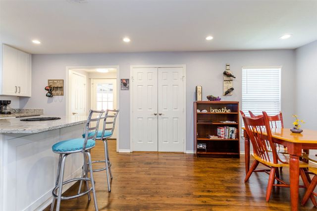 1333 S Pine Street, Grapevine, TX 76051