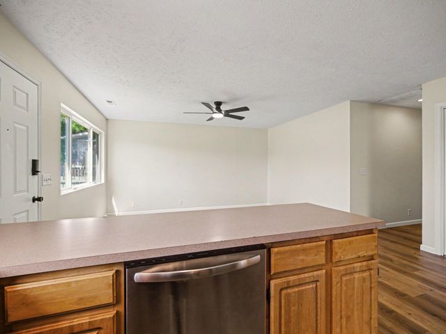 2516 3RD Avenue, Council Bluffs, IA 51501