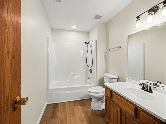 2516 3RD Avenue, Council Bluffs, IA 51501