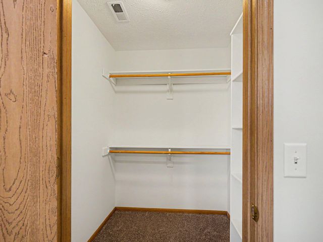 2516 3RD Avenue, Council Bluffs, IA 51501