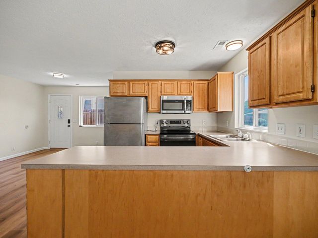 2516 3RD Avenue, Council Bluffs, IA 51501