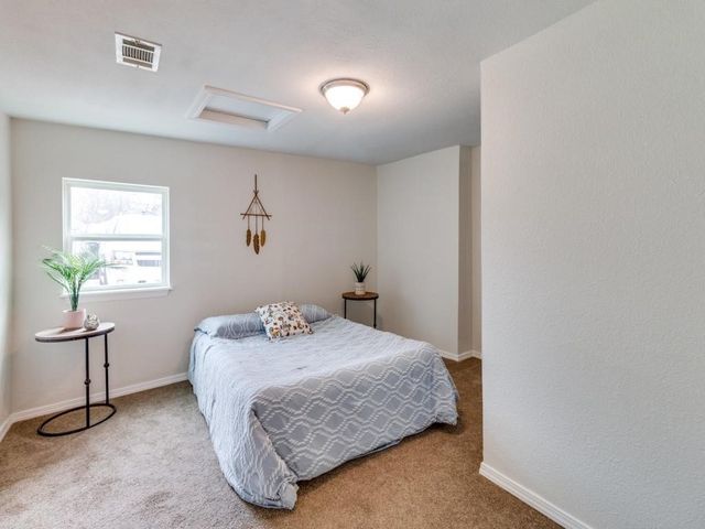 923 S First Street, Sherman, TX 75090