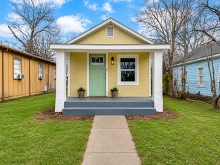 923 S First Street, Sherman, TX 75090