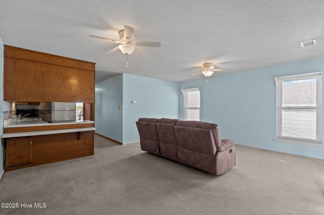 1907 N Shore Drive B, Holly Ridge, NC 28445