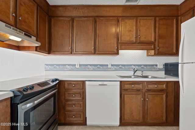 1907 N Shore Drive B, Holly Ridge, NC 28445