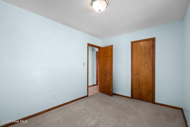 1907 N Shore Drive B, Holly Ridge, NC 28445