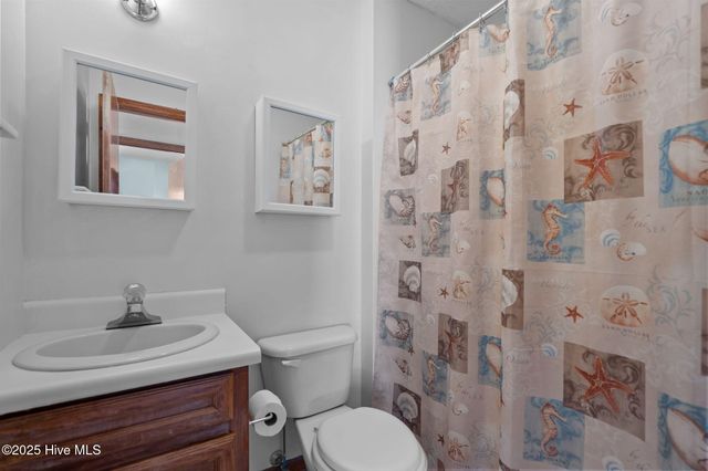 1907 N Shore Drive B, Holly Ridge, NC 28445