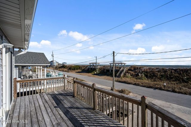 1907 N Shore Drive B, Holly Ridge, NC 28445