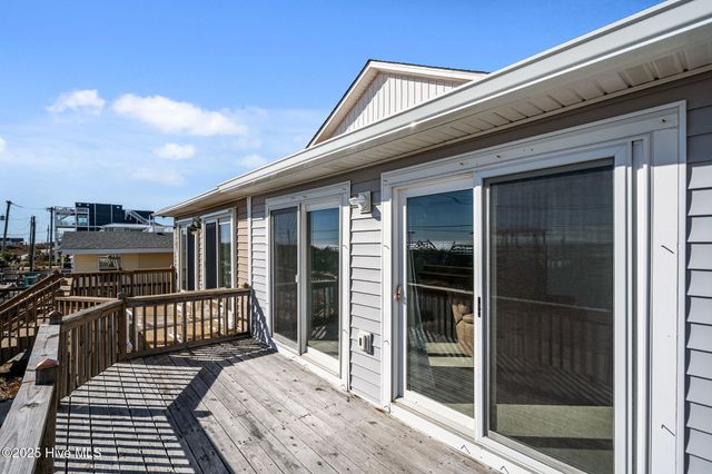 1907 N Shore Drive B, Holly Ridge, NC 28445