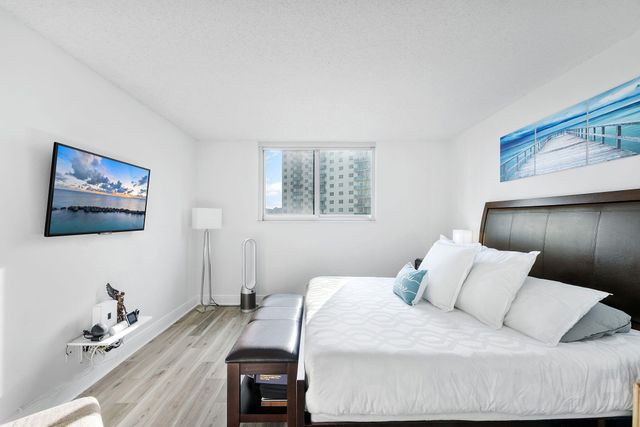 19380 Collins Avenue 523, Sunny Isles Beach, FL 33160