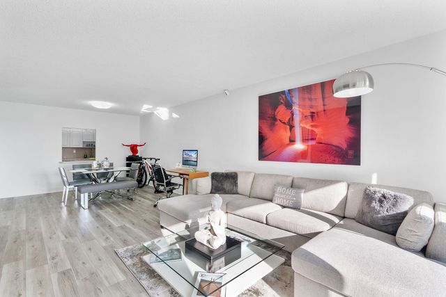 19380 Collins Avenue 523, Sunny Isles Beach, FL 33160