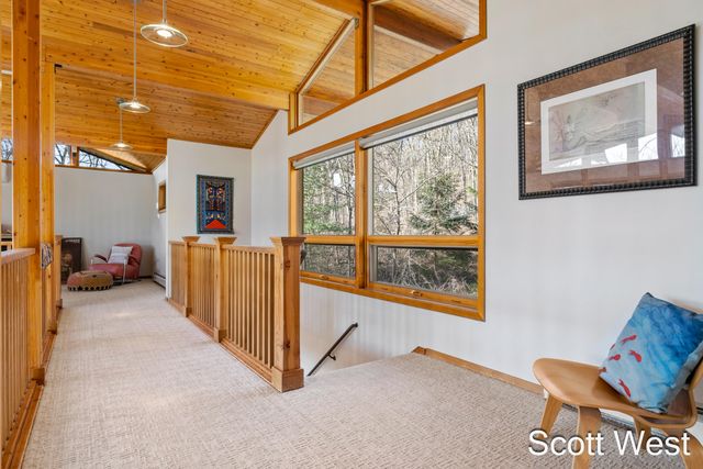 2870 Grand River Drive NE, Grand Rapids, MI 49525